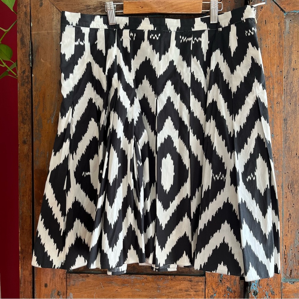 Prada ikat type print a-line skirt excellent condition